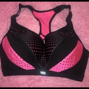 Vsx ultimate sports bra 36D